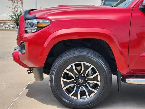 2022 Toyota Tacoma TRD Sport