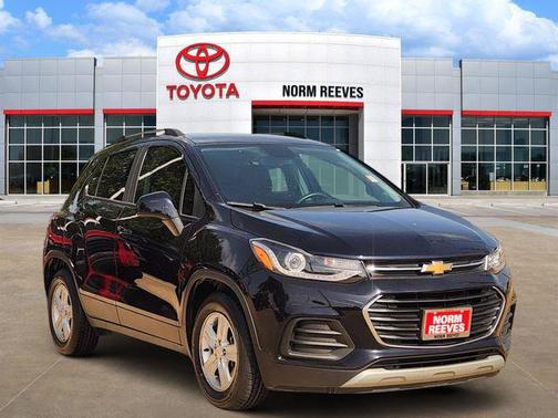 Midnight Blue Metallic 2022 Chevrolet Trax LT