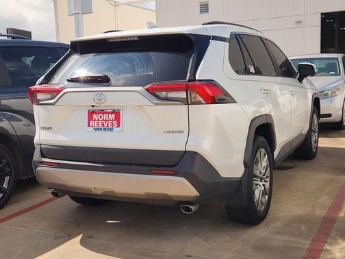 Wind Chill Pearl 2024 Toyota RAV4 Limited