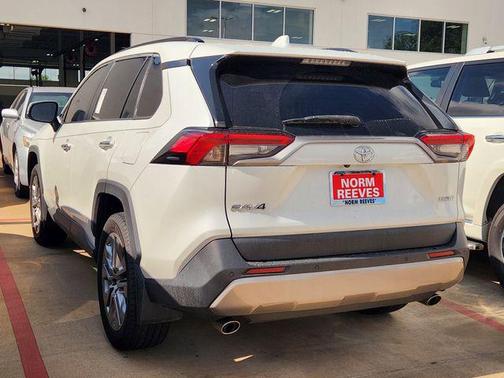 Wind Chill Pearl 2024 Toyota RAV4 Limited
