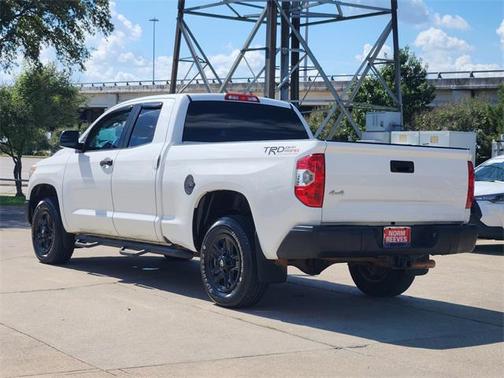 2014 Toyota Tundra SR