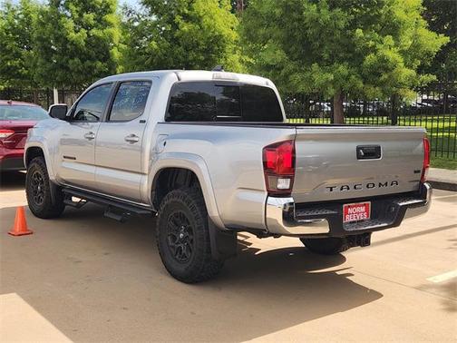 2022 Toyota Tacoma SR5