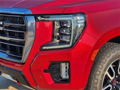 2022 GMC Yukon XL 4WD AT4