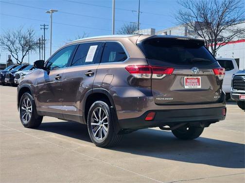 2019 Toyota Highlander XLE