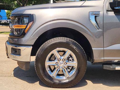 CARBONIZED GRAY METALLIC 2024 Ford F-150 XLT