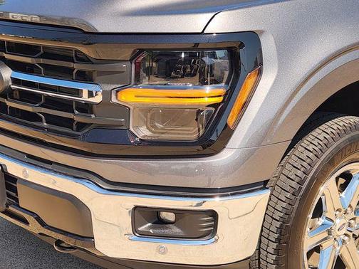 CARBONIZED GRAY METALLIC 2024 Ford F-150 XLT