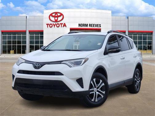 2018 Toyota RAV4 LE