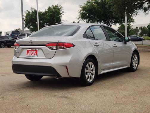 Classic Silver Metallic 2024 Toyota Corolla LE