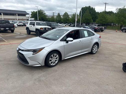 Classic Silver Metallic 2024 Toyota Corolla LE