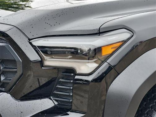 2025 Toyota Tacoma Hybrid Trailhunter