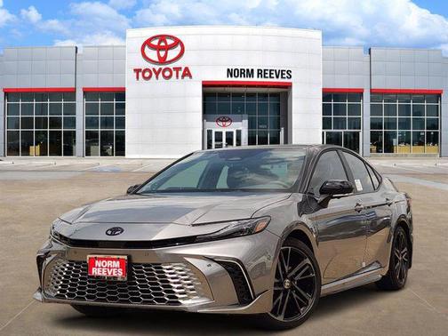 Heavy Metal w/Midnight Black Metallic Roof 2026 Toyota Camry XSE