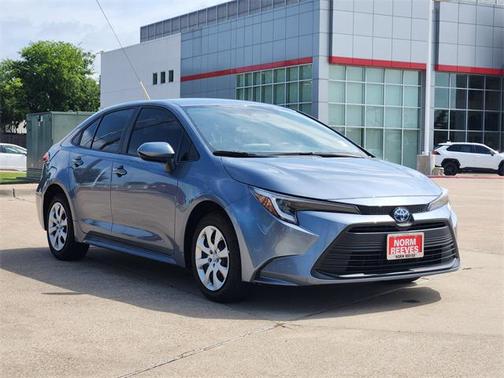 2024 Toyota Corolla Hybrid LE