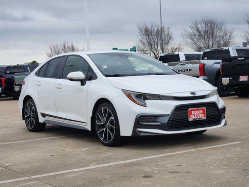 2022 Toyota Corolla SE