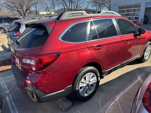 2019 Subaru Outback 2.5i