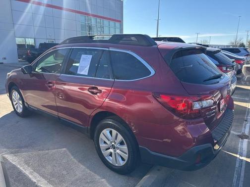 2019 Subaru Outback 2.5i