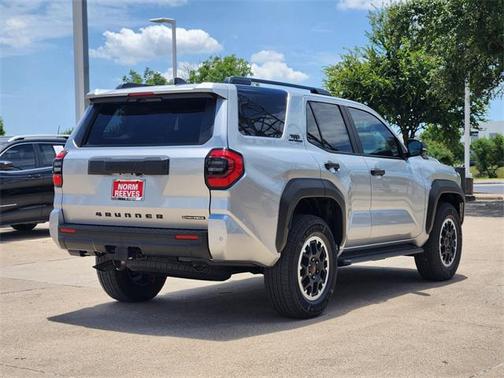 2025 Toyota 4Runner TRD Off Road