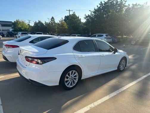 White 2022 Toyota Camry LE