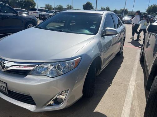 2014 Toyota Camry XLE
