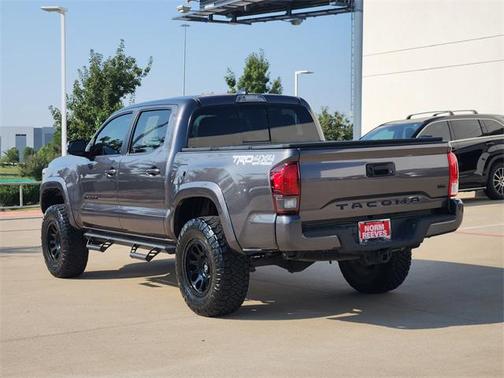 2018 Toyota Tacoma TRD Sport