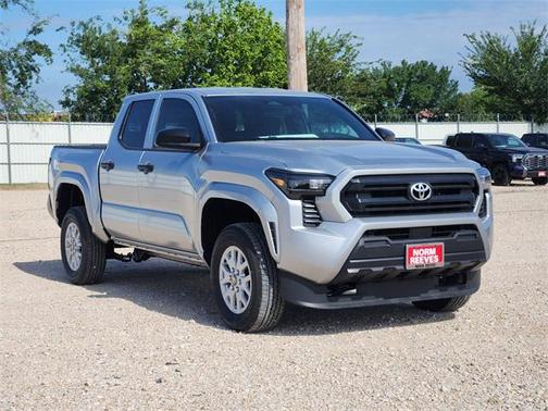 2025 Toyota Tacoma SR