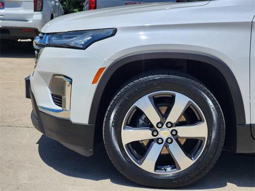 2022 Chevrolet Traverse LT Leather