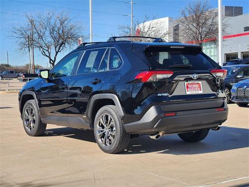 2025 Toyota RAV4 Hybrid XLE Premium