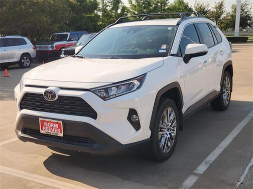 2020 Toyota RAV4 XLE Premium