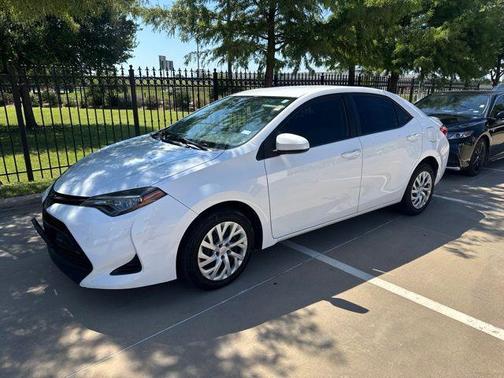 Super White 2019 Toyota Corolla LE