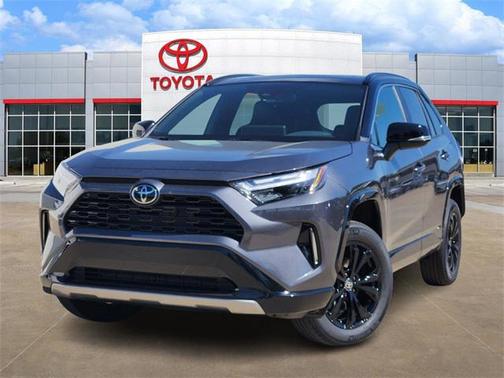 2025 Toyota RAV4 Hybrid SE