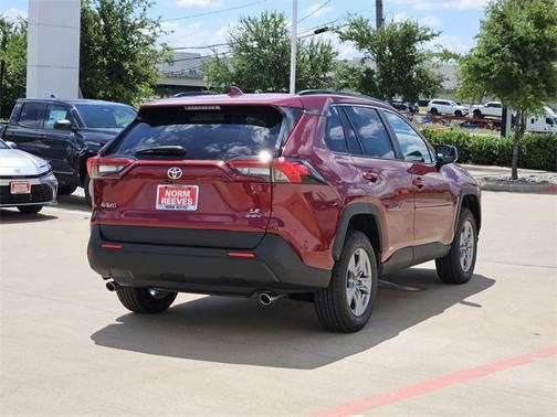 2025 Toyota RAV4 Hybrid LE
