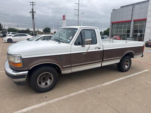 TAN 1993 Ford F-150 XL
