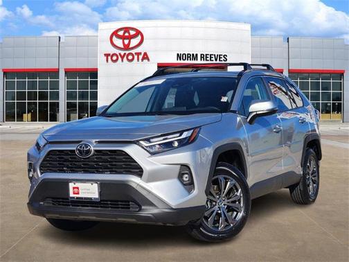 2025 Toyota RAV4 Hybrid XLE Premium