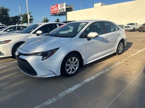 Ice Cap 2025 Toyota Corolla LE