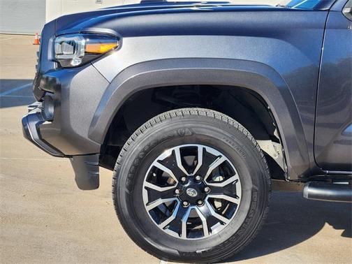 2021 Toyota Tacoma TRD Sport