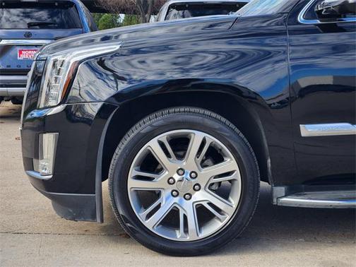2016 Cadillac Escalade Luxury