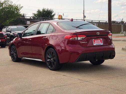 Ruby Flare Pearl 2024 Toyota Corolla SE