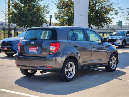 2010 Scion xD Base