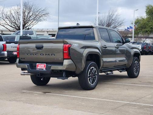 2026 Toyota Tacoma Hybrid TRD Sport