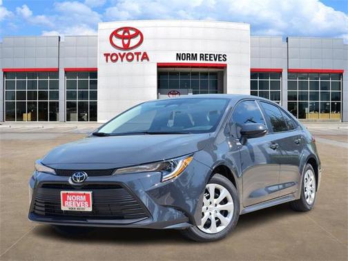 2025 Toyota Corolla LE