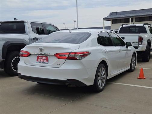 2020 Toyota Camry LE