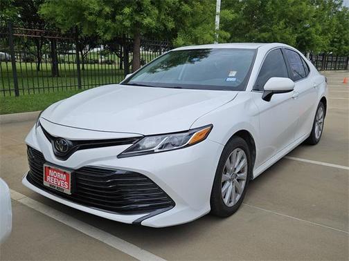 2020 Toyota Camry LE