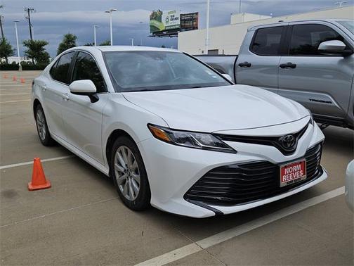 2020 Toyota Camry LE