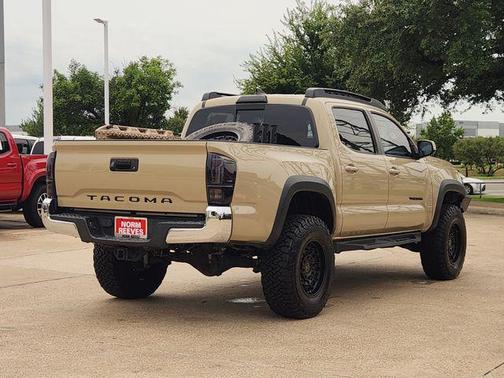 Quicksand 2018 Toyota Tacoma TRD Off Road