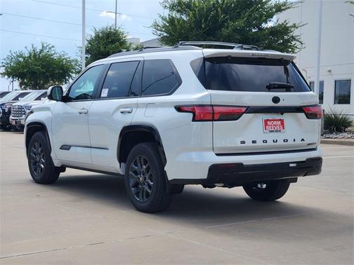 2025 Toyota Sequoia Platinum