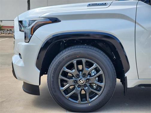2025 Toyota Sequoia Platinum