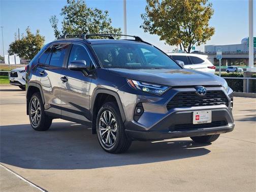 2024 Toyota RAV4 Hybrid XLE Premium