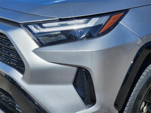 2023 Toyota RAV4 Hybrid SE