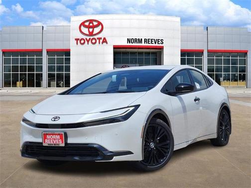 2025 Toyota Prius L