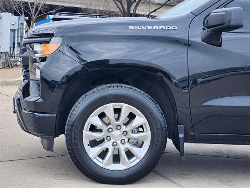 2023 Chevrolet Silverado 1500 Custom