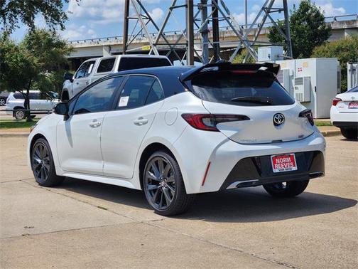 2025 Toyota Corolla XSE